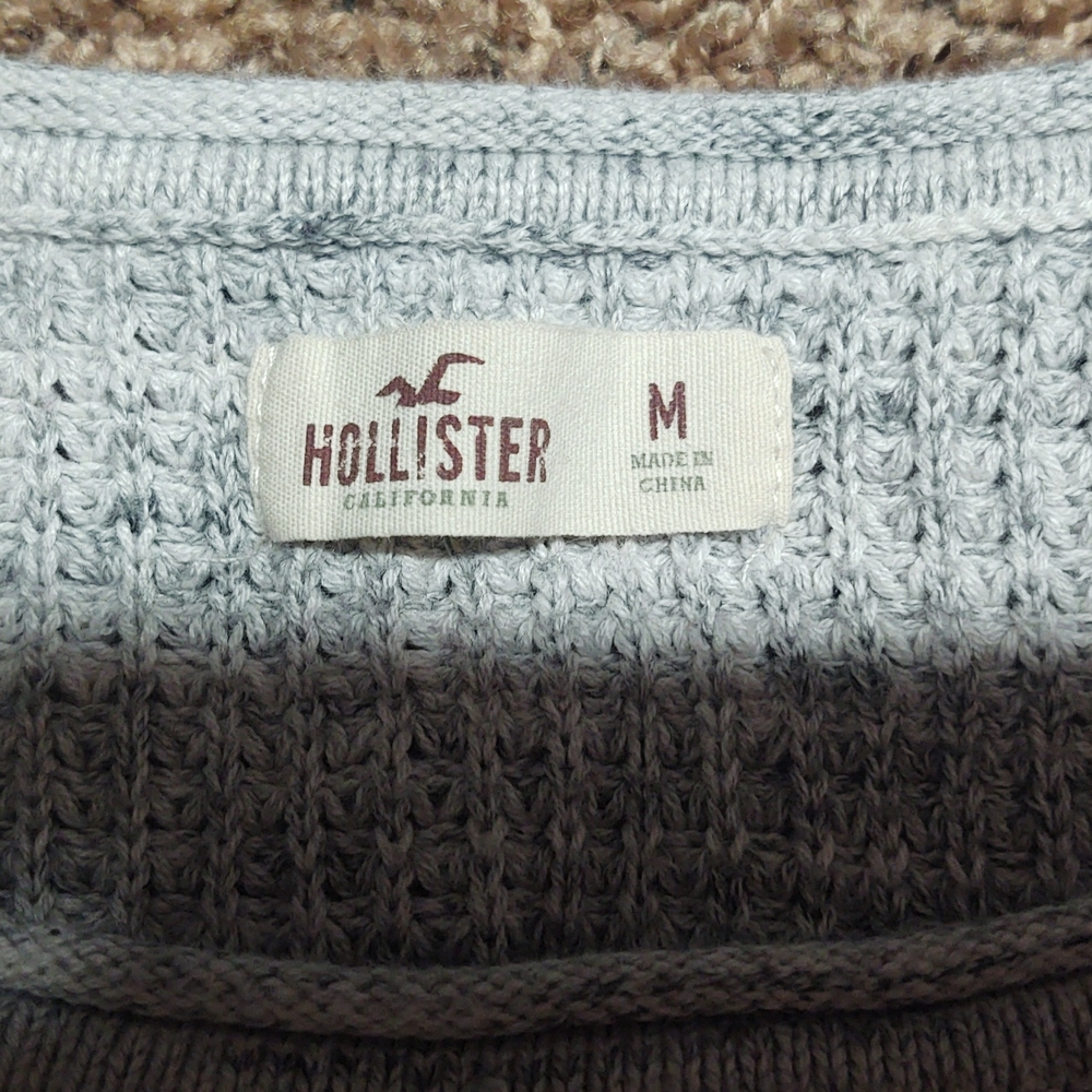 Hollister sweater